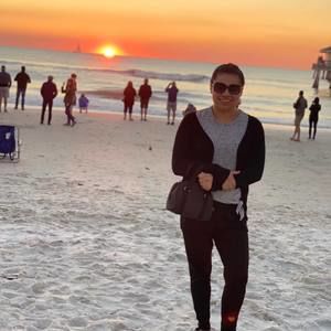 Meet your Posher, Alejandra